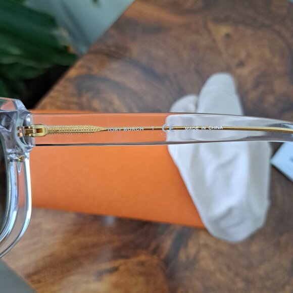 ๐ Tory Burch TY9046 Cat Eye Sunglasses | Gold Flash Mirror | Petite Fit ๐ - Picture 15 of 15